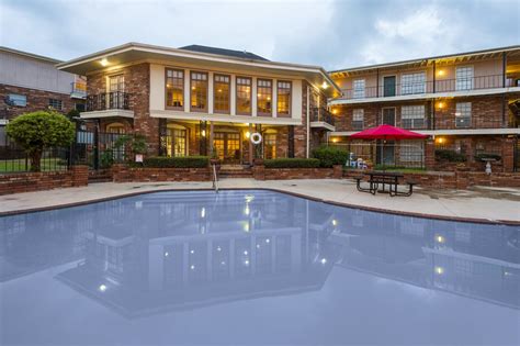 Patio Villa Apartments. . Metairie apartments for rent